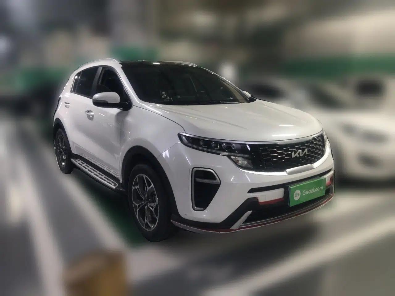 Kia KX5 2021 2.0L Automatic Two-Wheel Drive Comfort Edition — миниатюра 3