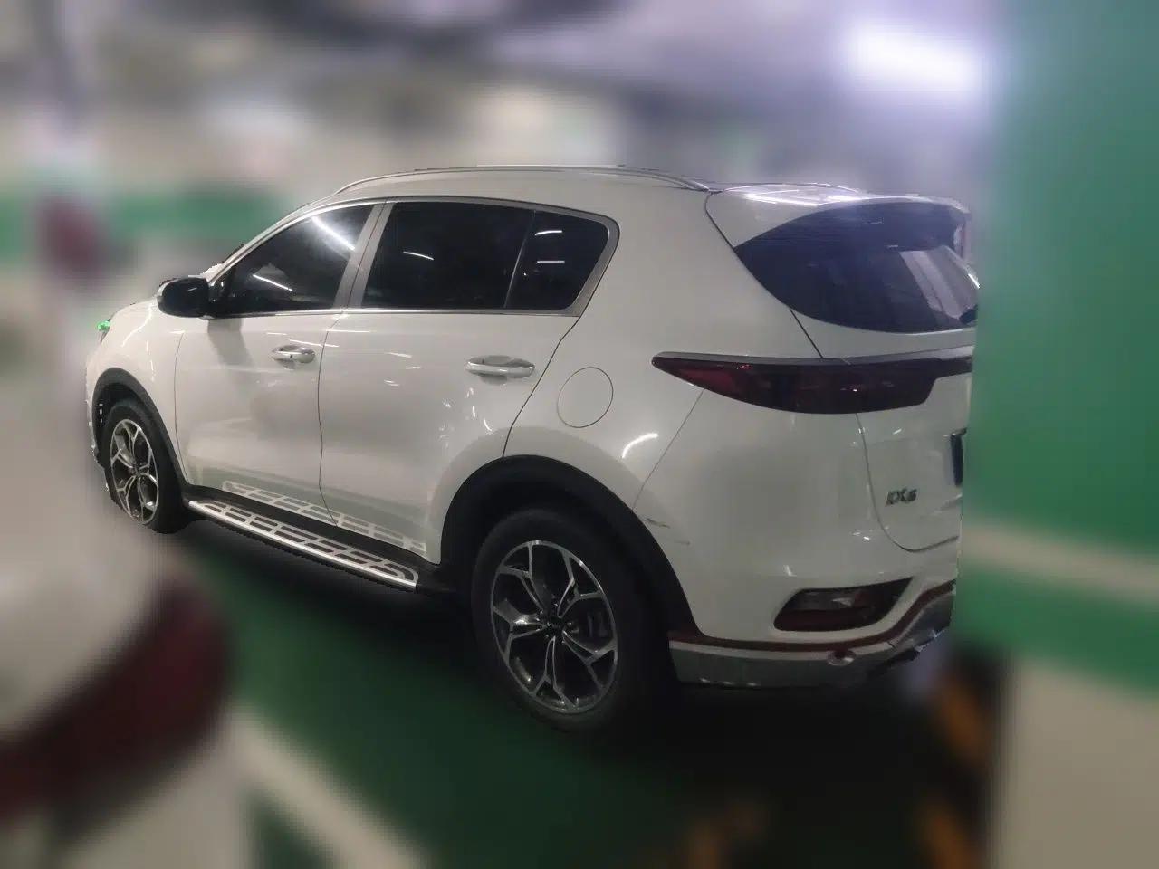 Kia KX5 2021 2.0L Automatic Two-Wheel Drive Comfort Edition — миниатюра 4