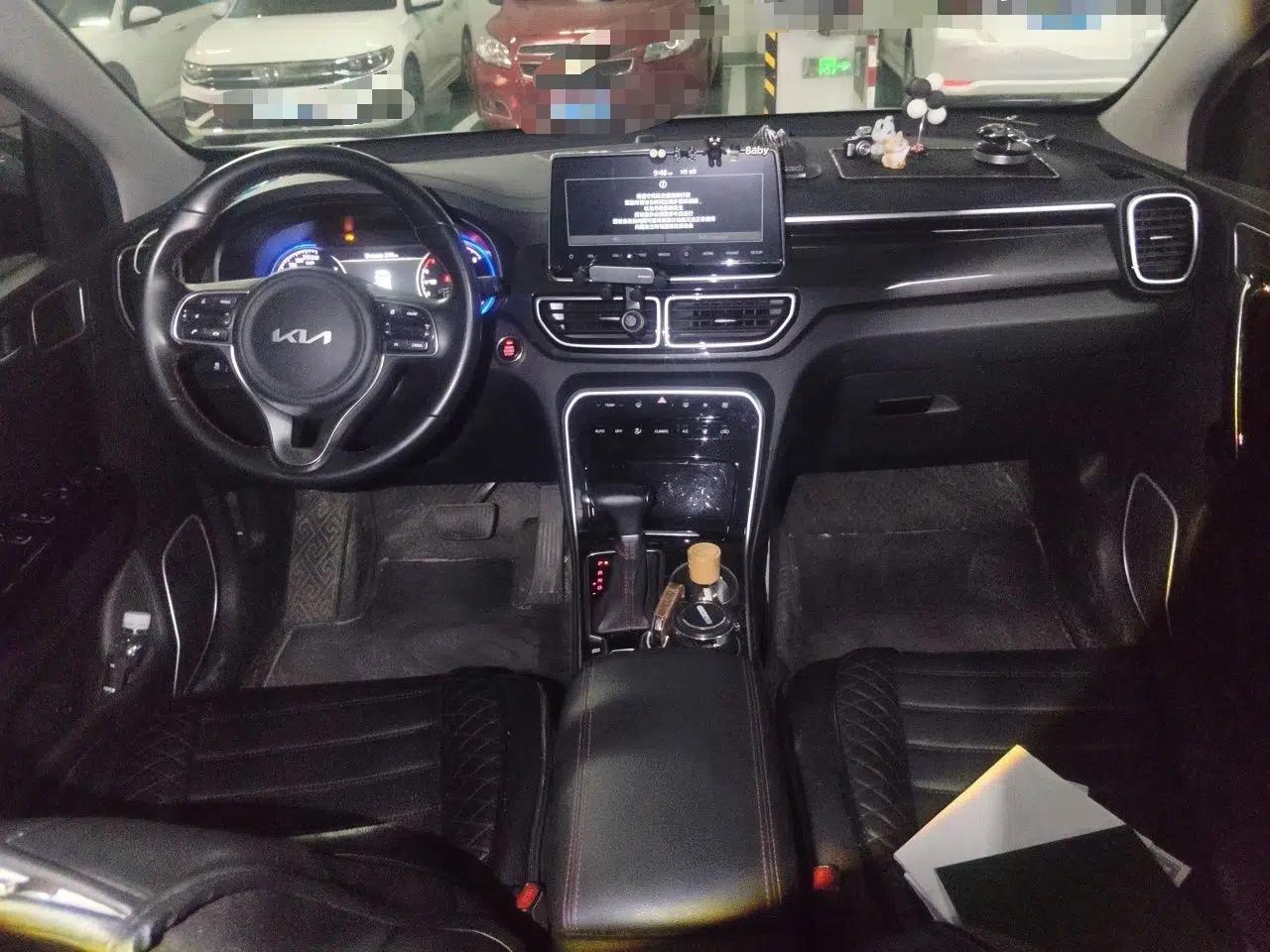 Kia KX5 2021 2.0L Automatic Two-Wheel Drive Comfort Edition — миниатюра 9