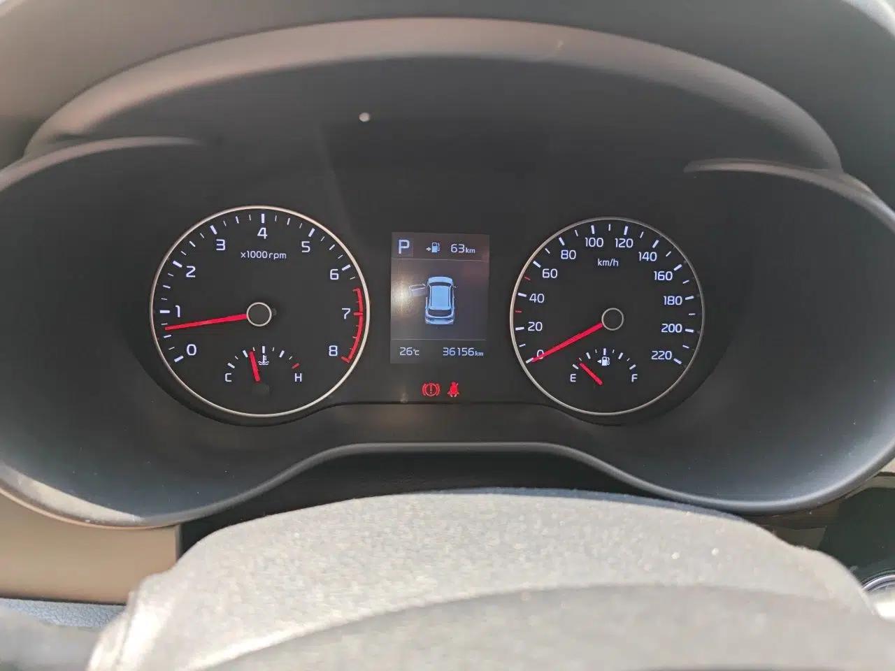 Kia KX Cross 2017 1.4L AT GLS — миниатюра 12