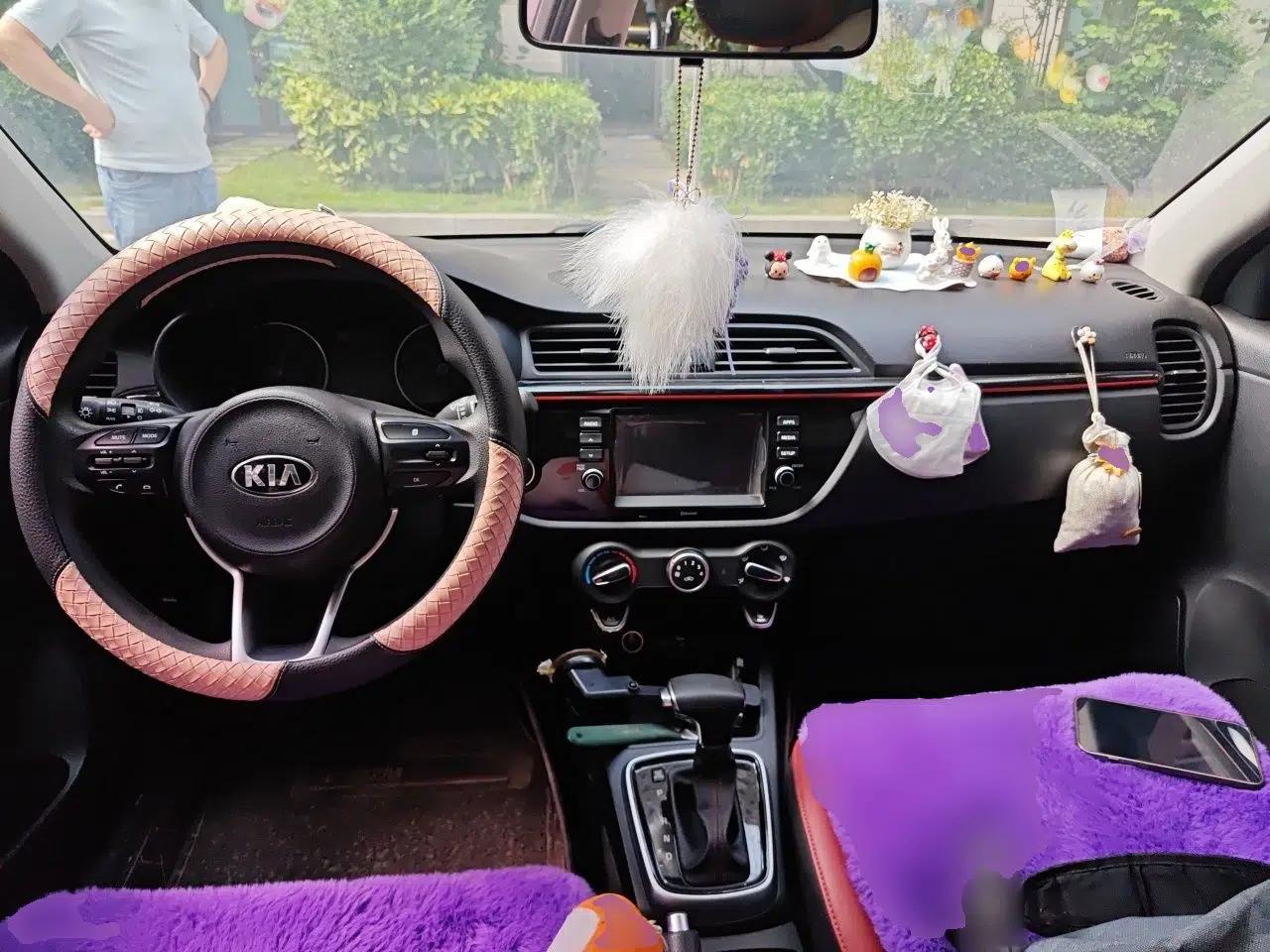 Kia KX Cross 2017 1.4L AT GLS — миниатюра 9