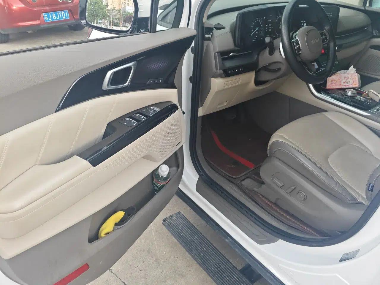 Kia Carnival 2021 2.0T Flagship Edition — миниатюра 16