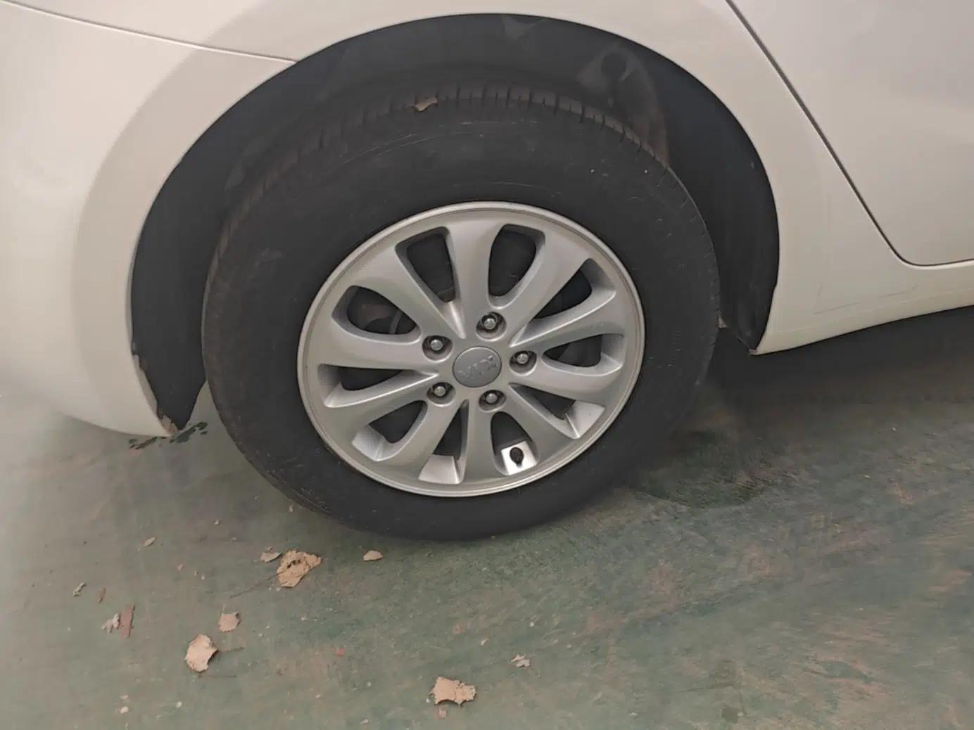 Kia K3S 2014 1.6L Manual GL — миниатюра 11
