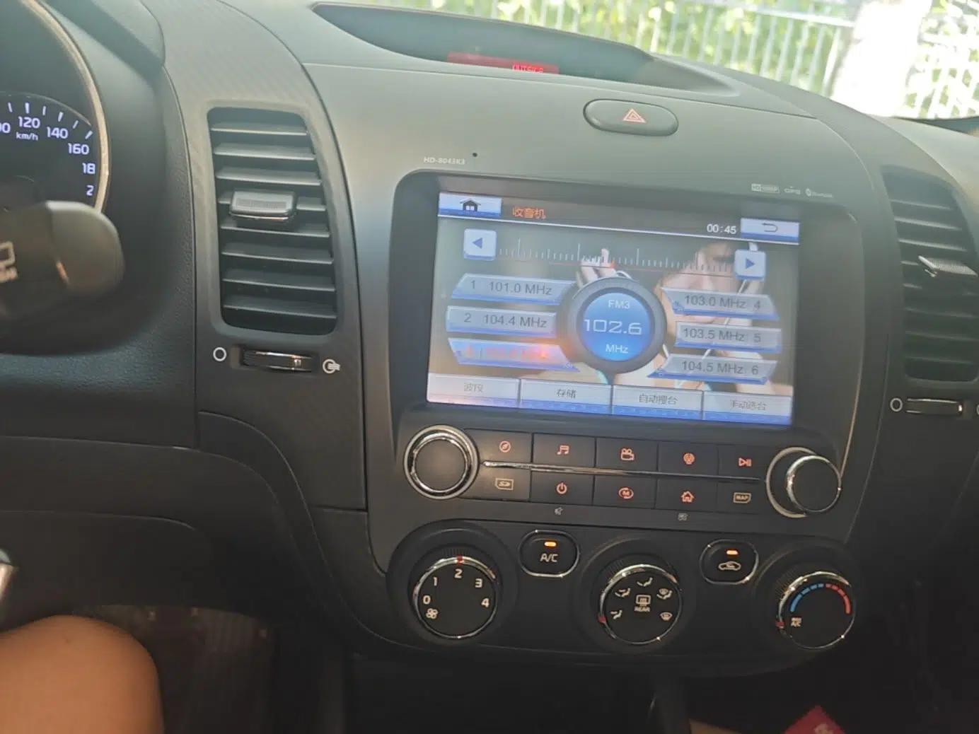 Kia K3S 2014 1.6L Manual GL — миниатюра 15