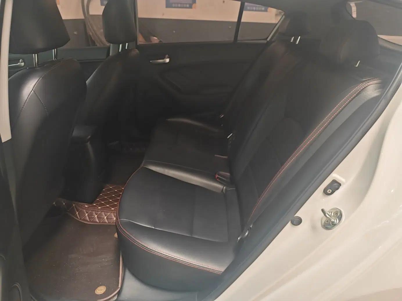 Kia K3S 2014 1.6L Manual GL — миниатюра 20