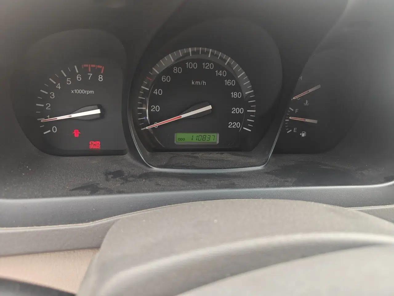 Kia Cerato 2012 1.6L MT GL — миниатюра 12