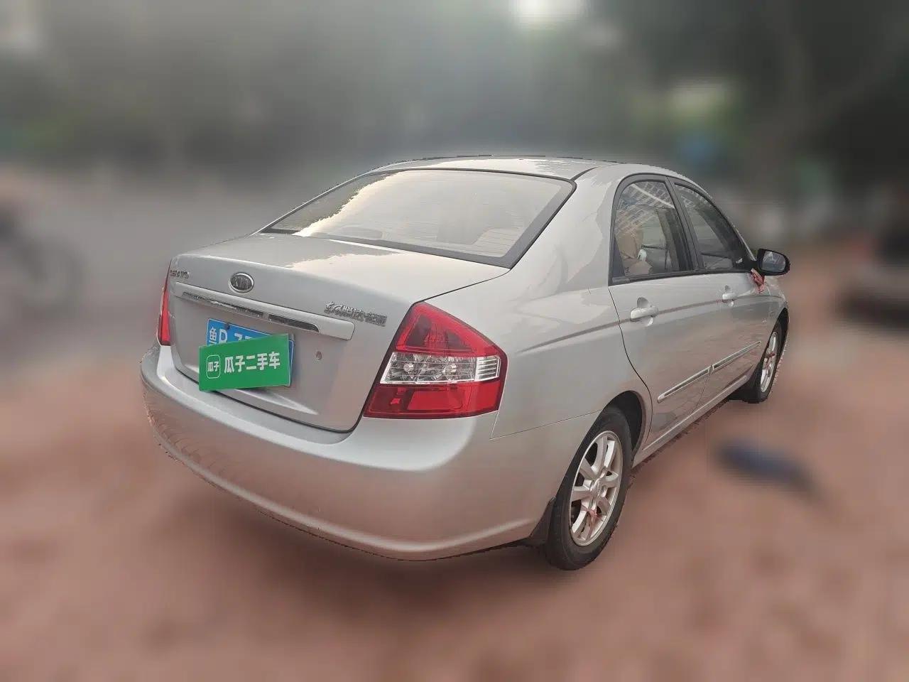 Kia Cerato 2012 1.6L MT GL — миниатюра 6