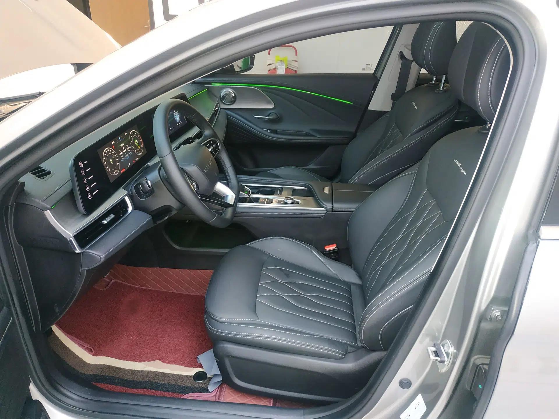 Chery Arrizo 8 2022 1.6T DCT Elite — миниатюра 17