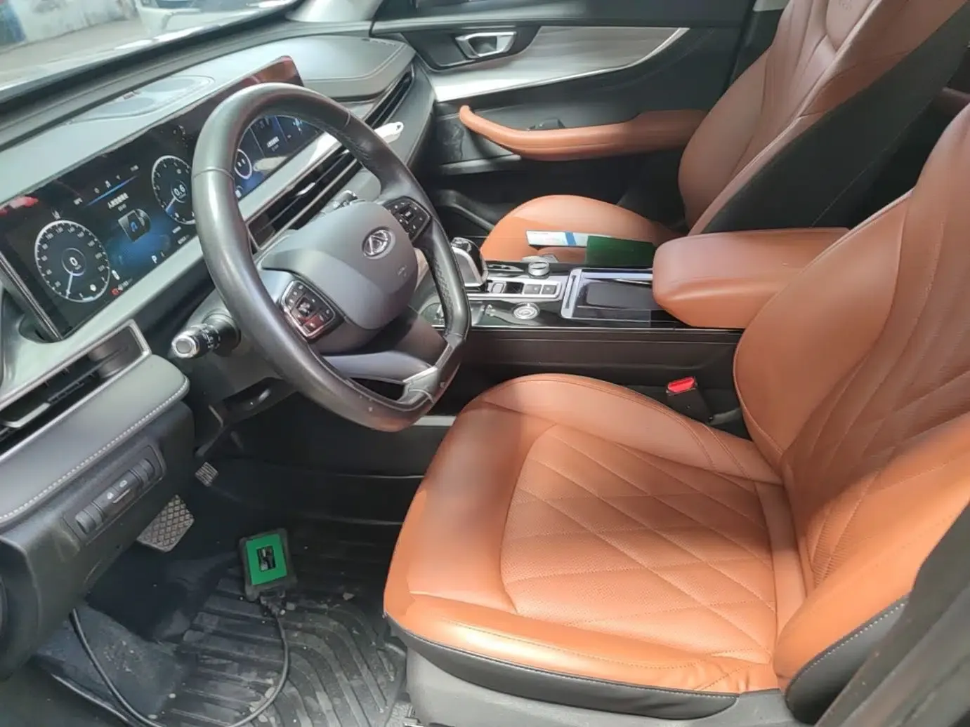 Chery Tiggo 8 PLUS 2021 290TGDI DCT Luxury Edition — миниатюра 17