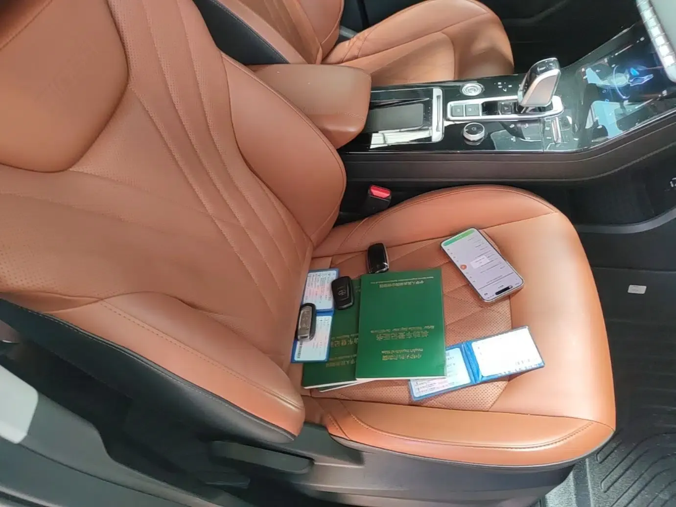 Chery Tiggo 8 PLUS 2021 290TGDI DCT Luxury Edition — миниатюра 19