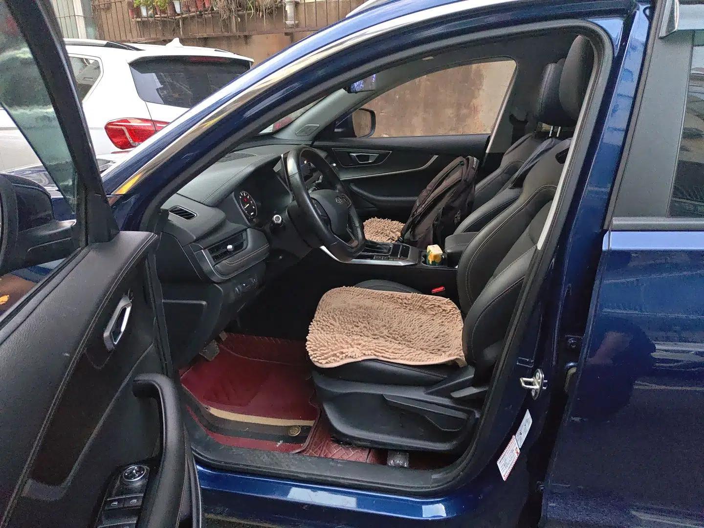 Chery Tiggo 8 2020 1.5 TCI Automatic Exclusive Edition 7-Seater — миниатюра 15