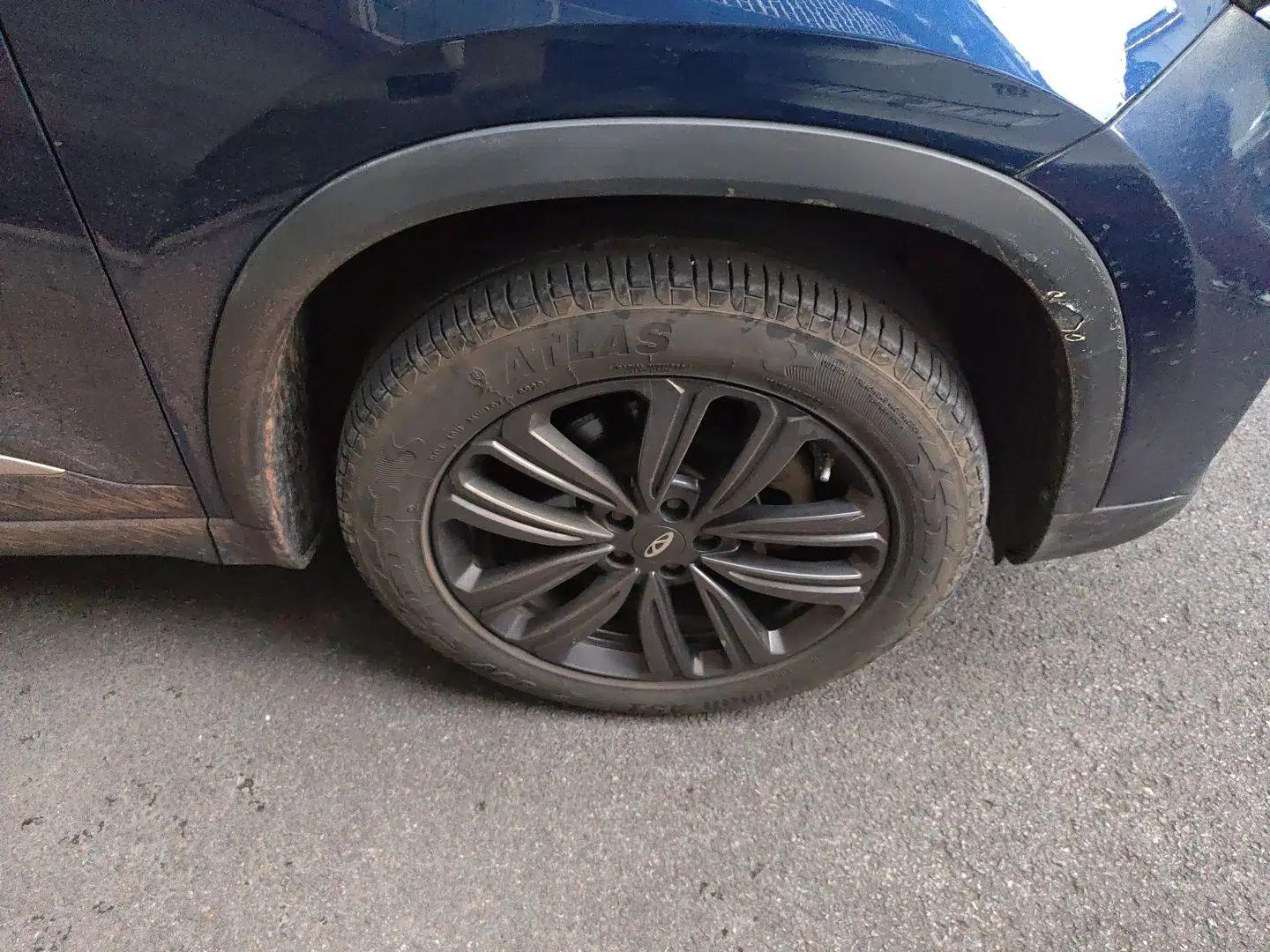 Chery Tiggo 8 2020 1.5 TCI Automatic Exclusive Edition 7-Seater — миниатюра 8