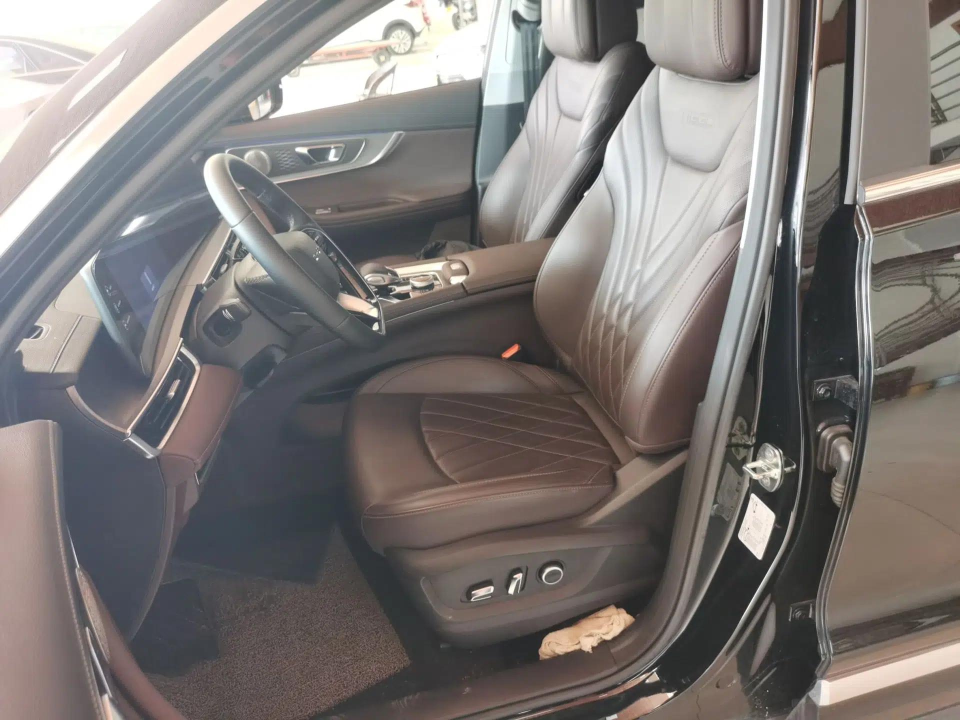 Chery Tiggo 8 2023 Kunpeng Edition 290TGDI Automatic Ultra-Enjoyment Version — миниатюра 15