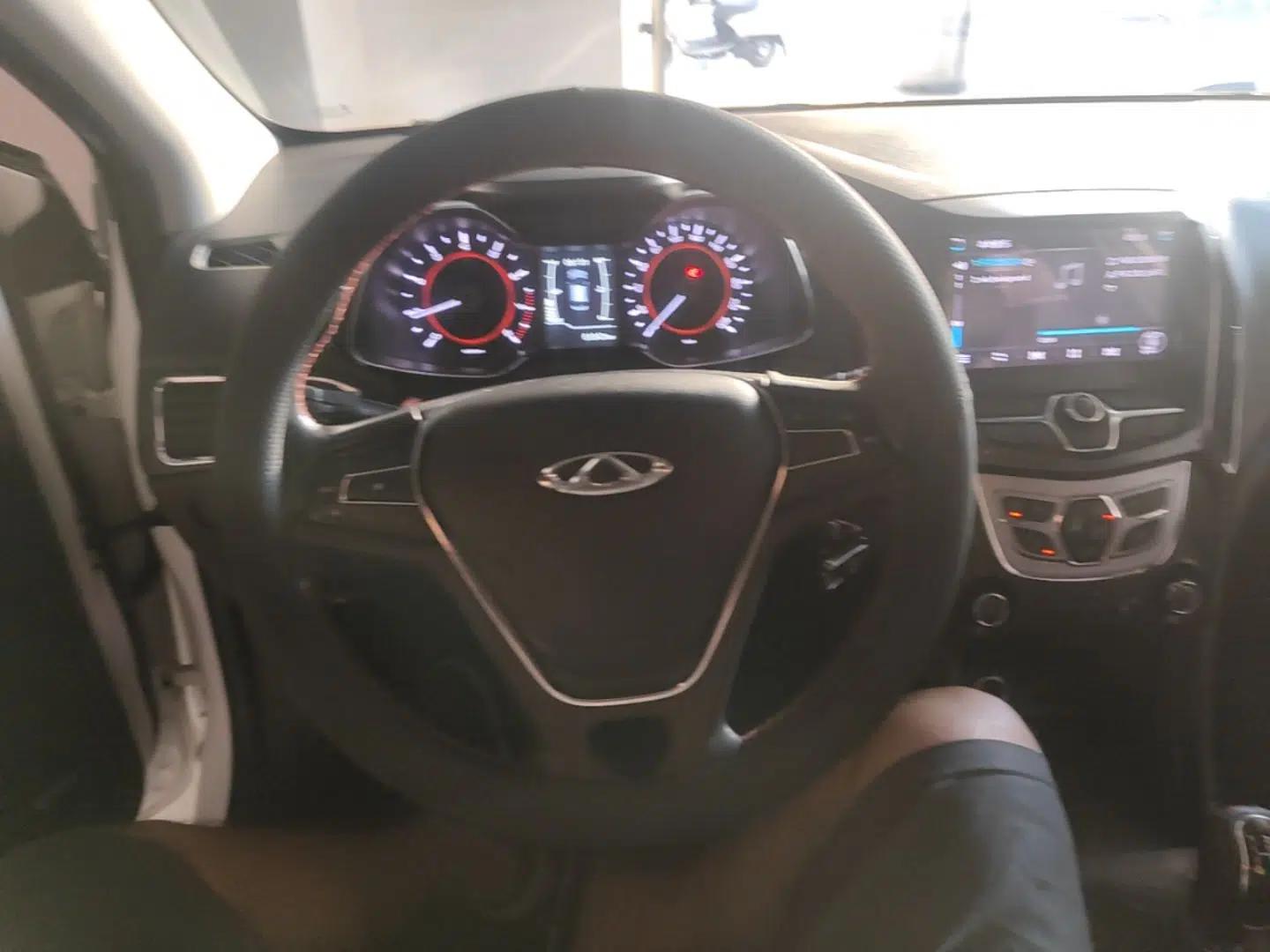 Chery Arrizo 5 2017 1.5L Manual Fashion Edition — миниатюра 13