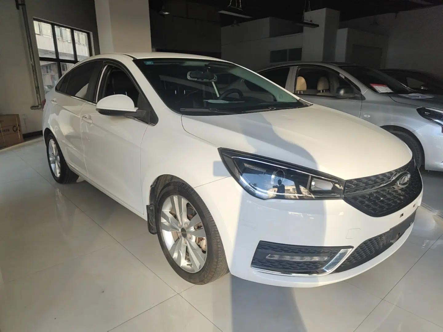 Chery Arrizo 5 2017 1.5L Manual Fashion Edition — миниатюра 3