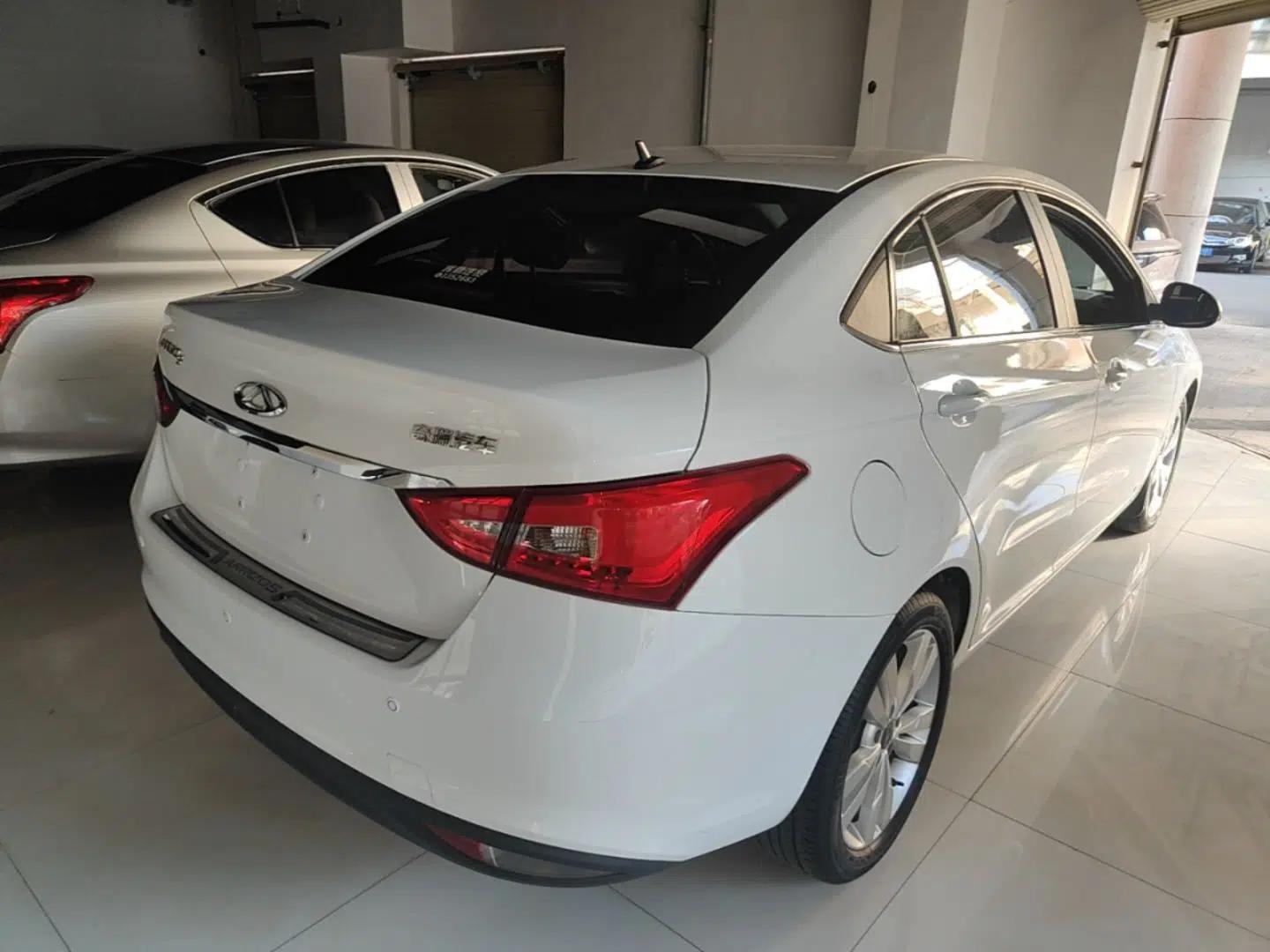 Chery Arrizo 5 2017 1.5L Manual Fashion Edition — миниатюра 6