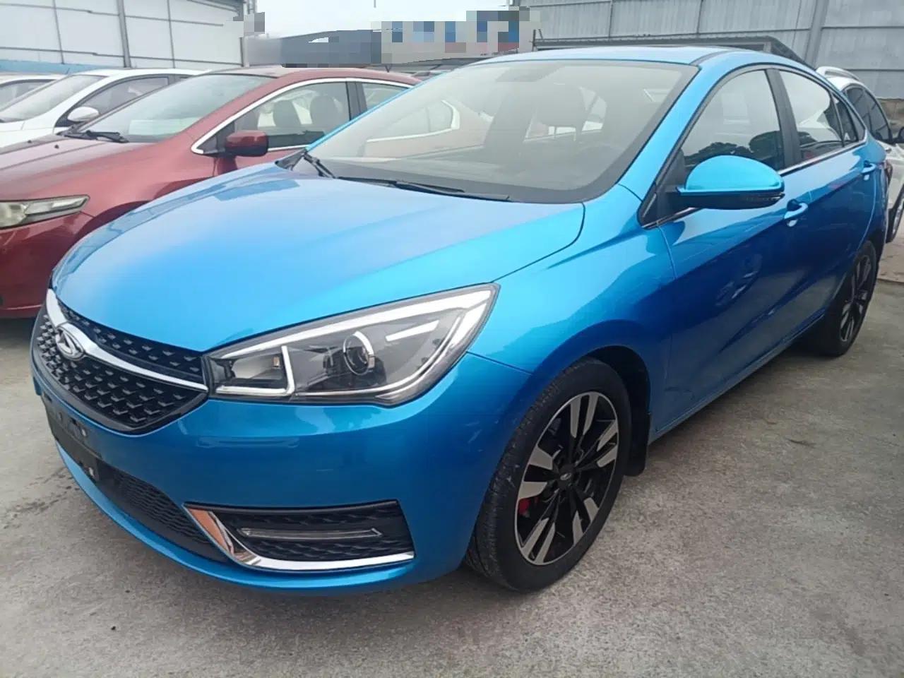Chery Arrizo 5 2018 1.5L Manual Tribute to Youth Edition — миниатюра 1