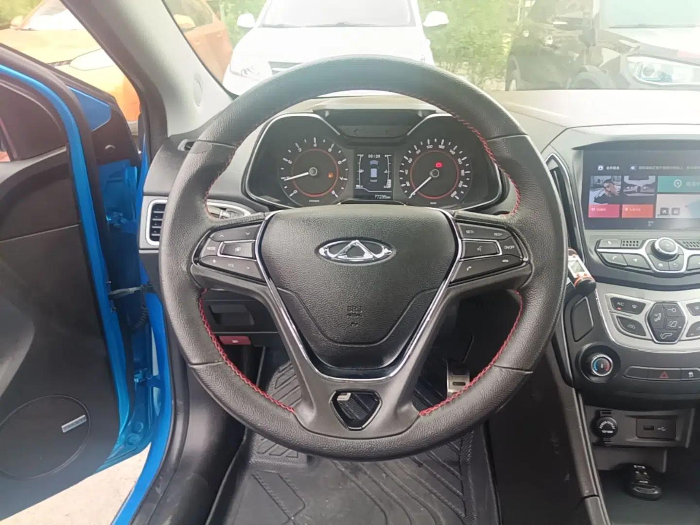 Chery Arrizo 5 2018 1.5L Manual Tribute to Youth Edition — миниатюра 18