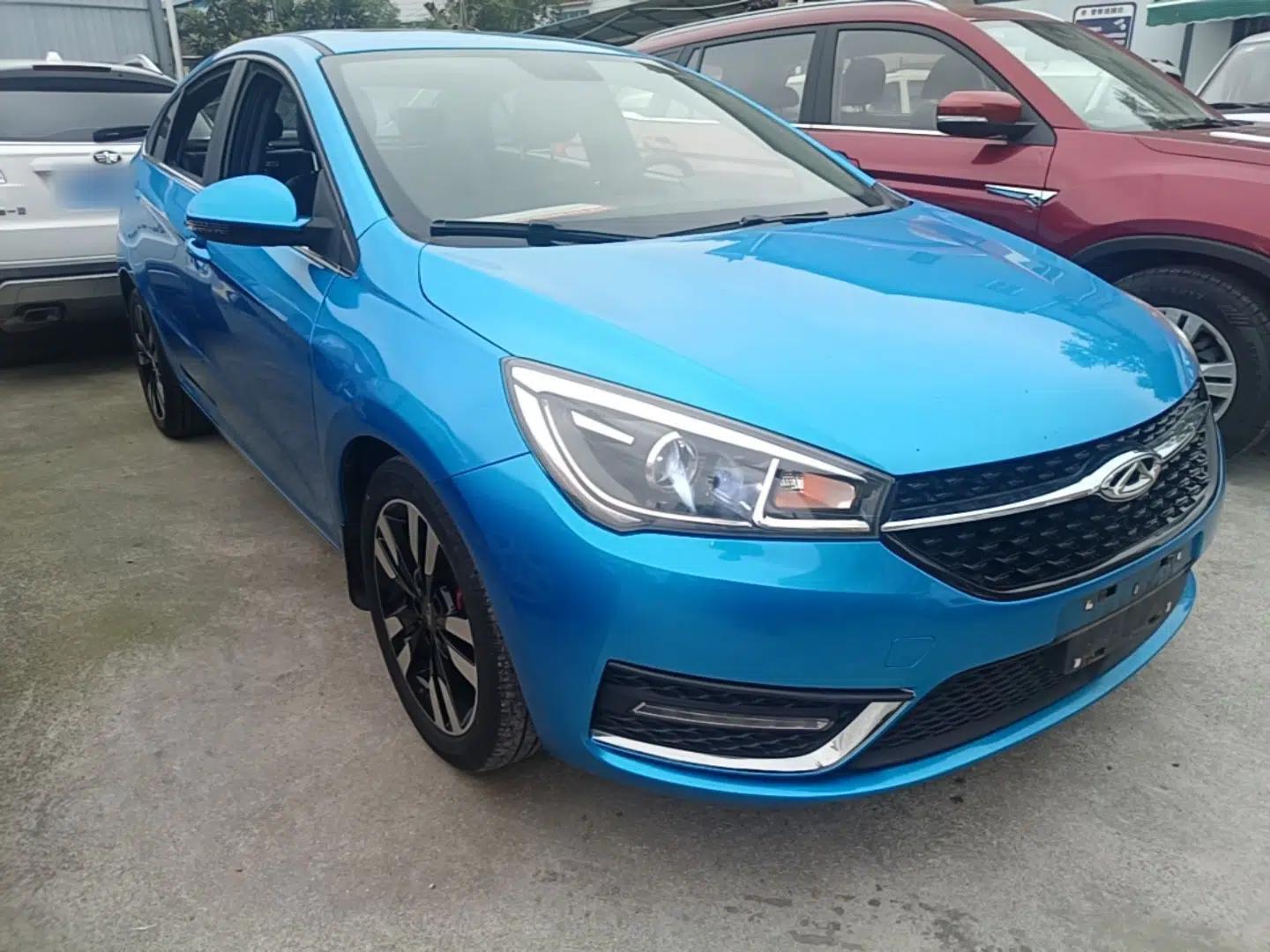 Chery Arrizo 5 2018 1.5L Manual Tribute to Youth Edition — миниатюра 3