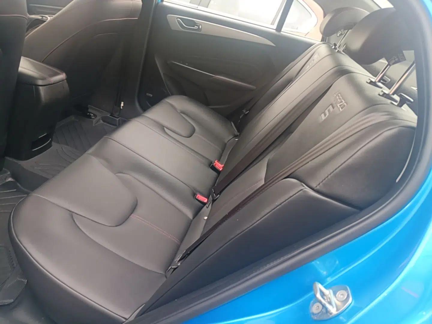 Chery Arrizo 5 2018 1.5L Manual Tribute to Youth Edition — миниатюра 25