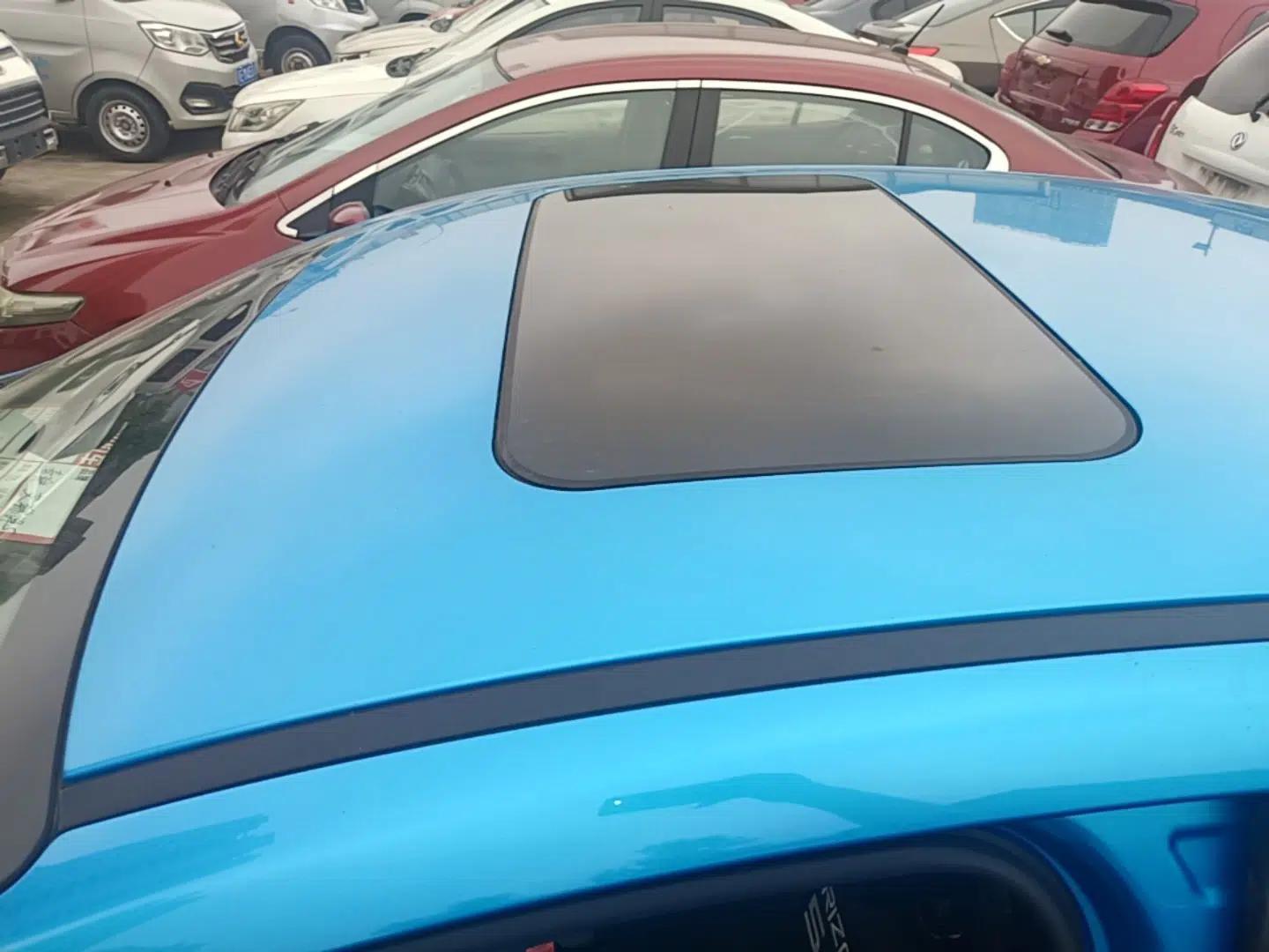 Chery Arrizo 5 2018 1.5L Manual Tribute to Youth Edition — миниатюра 7