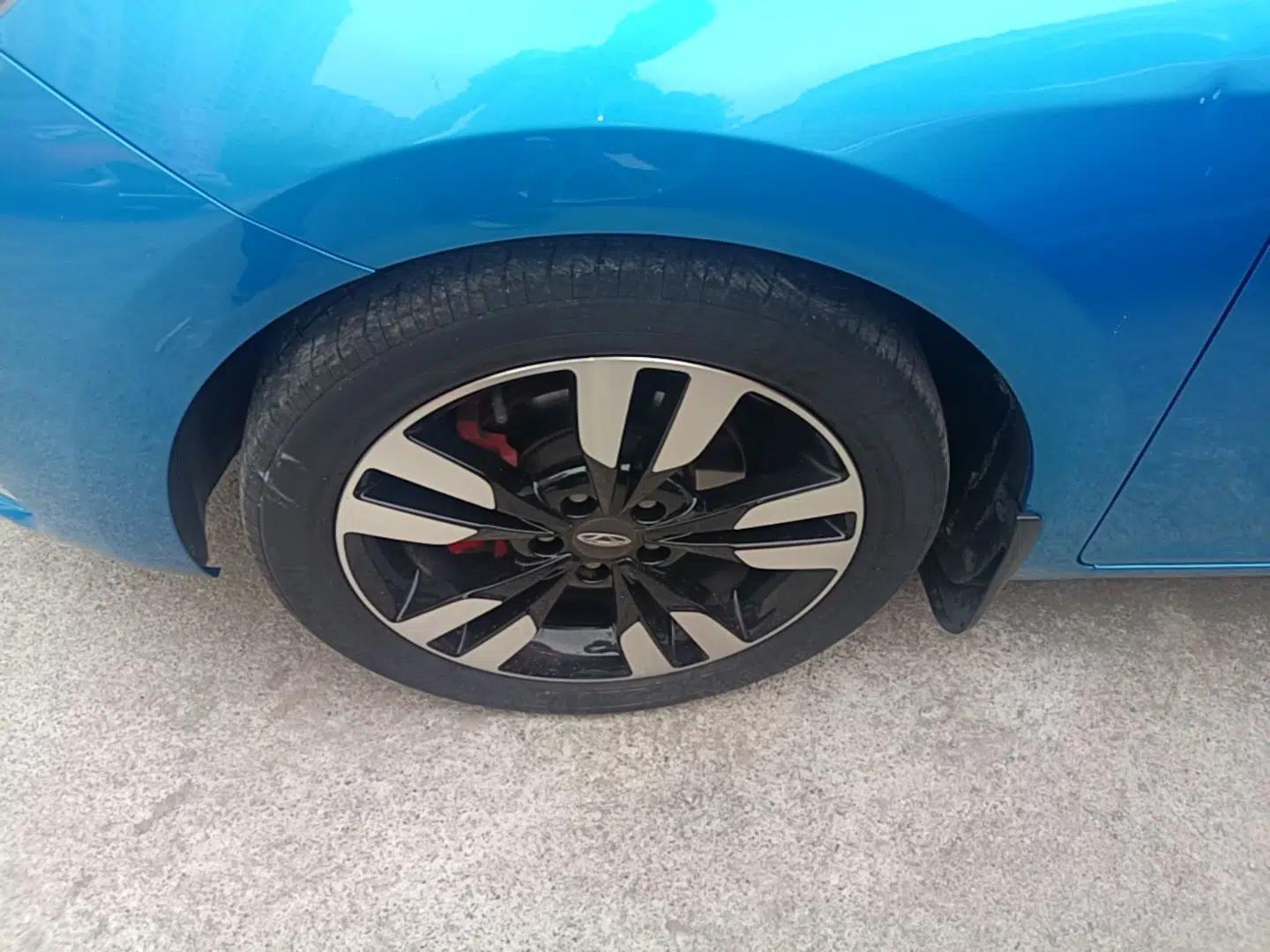 Chery Arrizo 5 2018 1.5L Manual Tribute to Youth Edition — миниатюра 10