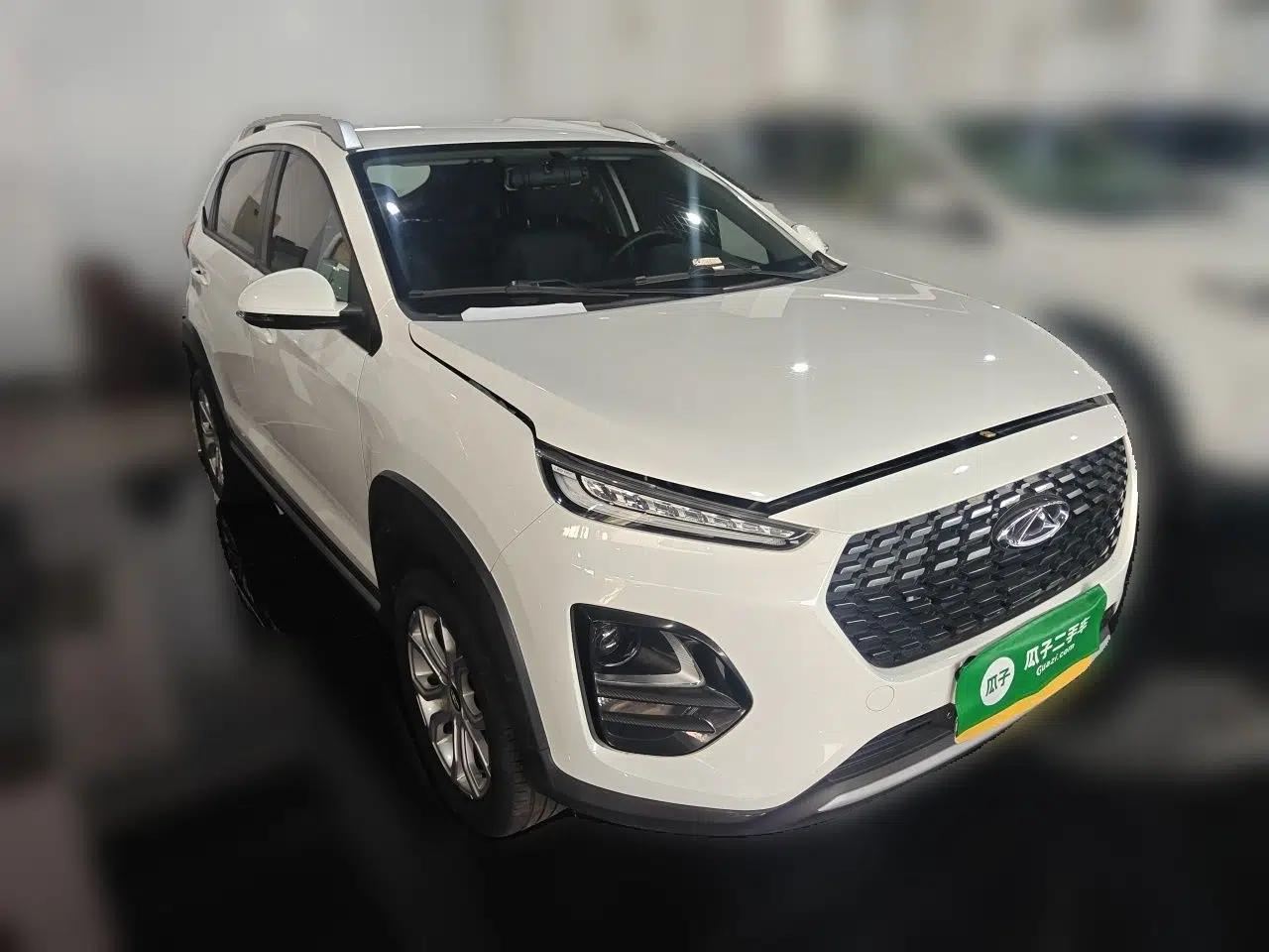 Chery Tiggo 3X 2021 PLUS 1.5L CVT Thrilling Red Date Edition — миниатюра 3