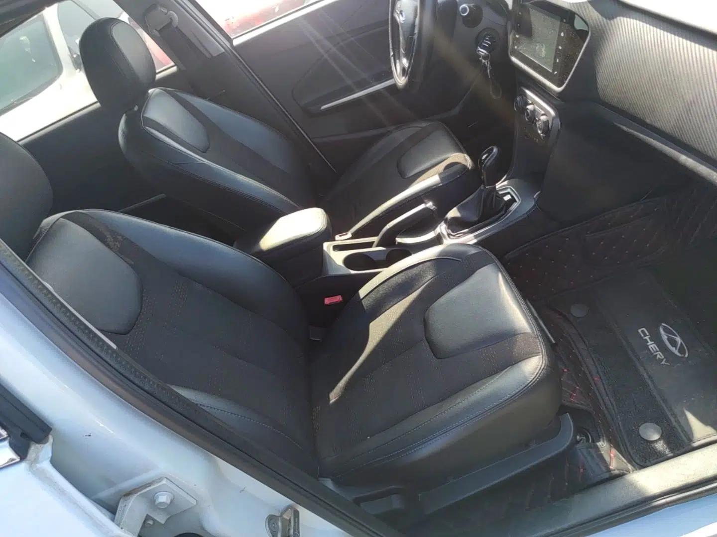 Chery Tiggo 3X 2018 1.5L Automatic Elite Edition — миниатюра 19