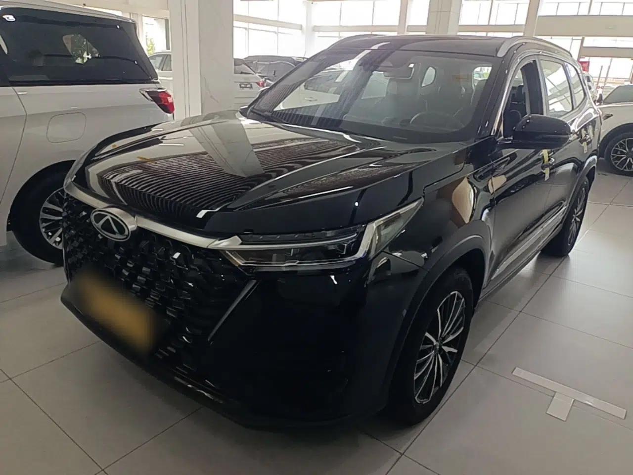 Chery Tiggo 8 PRO 2025 290T Two-Wheel-Drive Luxury Edition — миниатюра 1