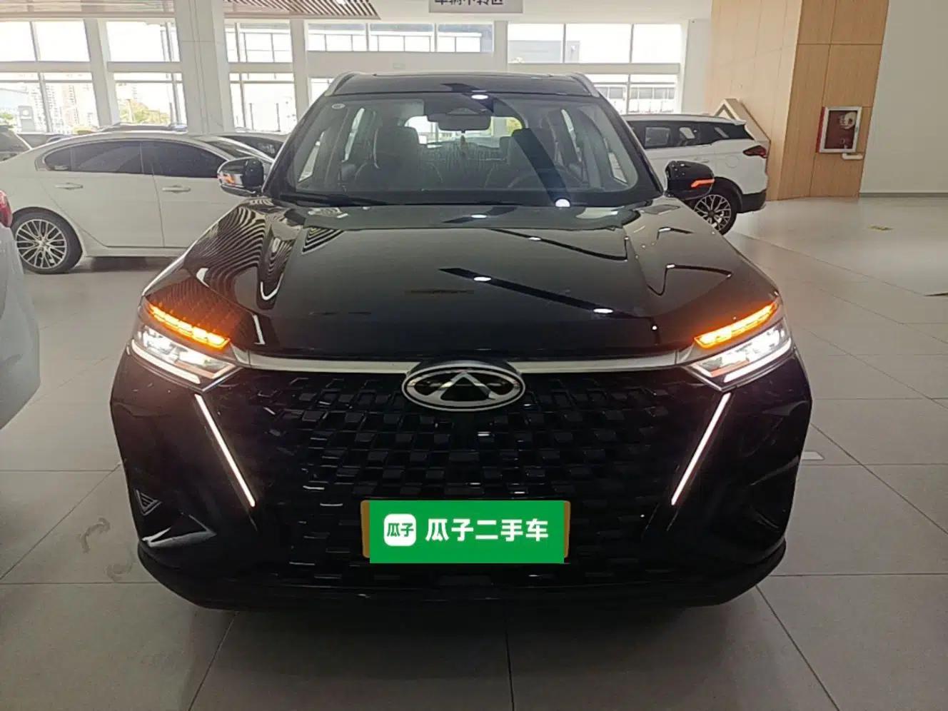 Chery Tiggo 8 PRO 2025 290T Two-Wheel-Drive Luxury Edition — миниатюра 2