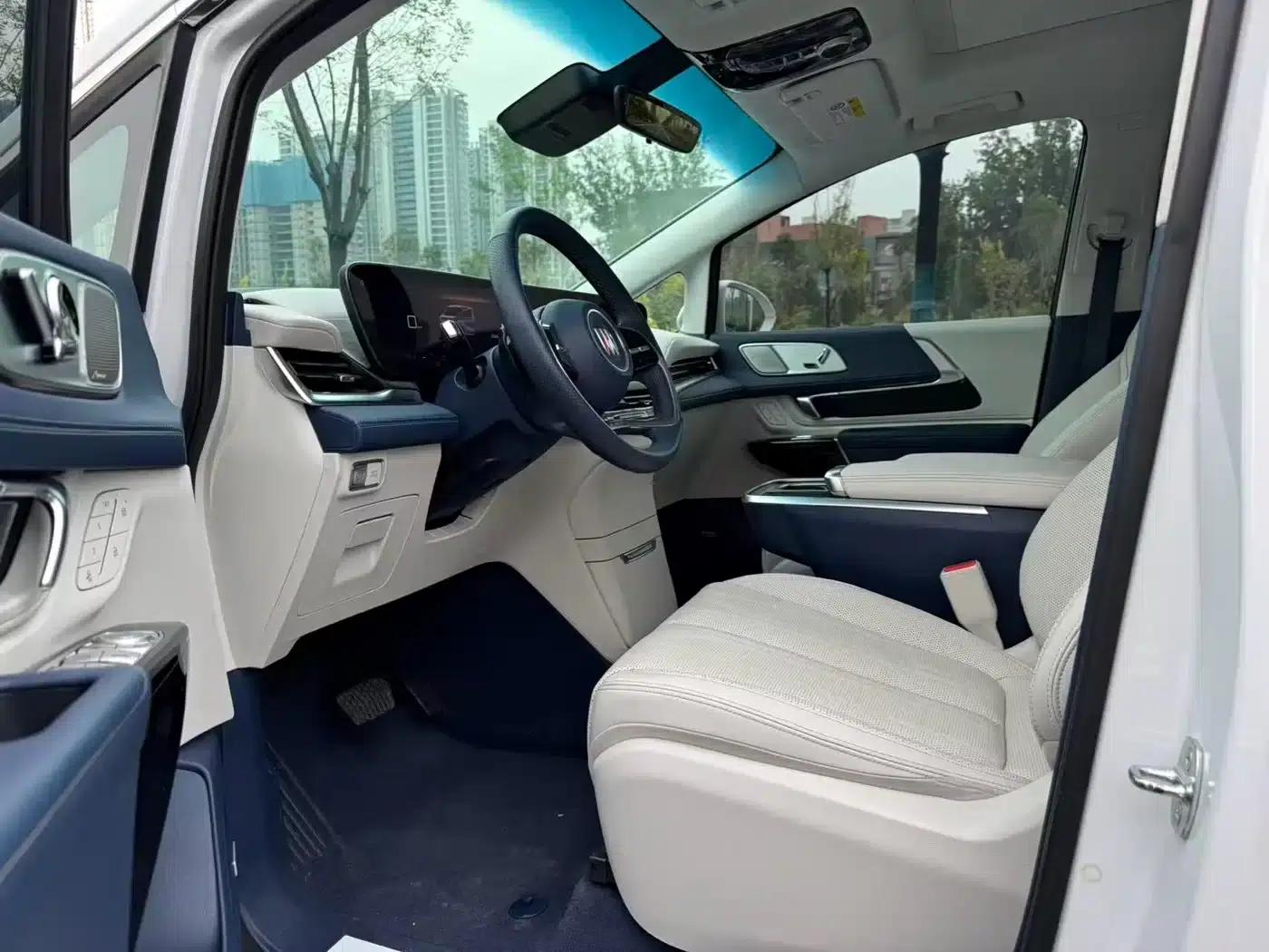 Century 2023 2.0T 7-Seat Luxury Edition — миниатюра 16