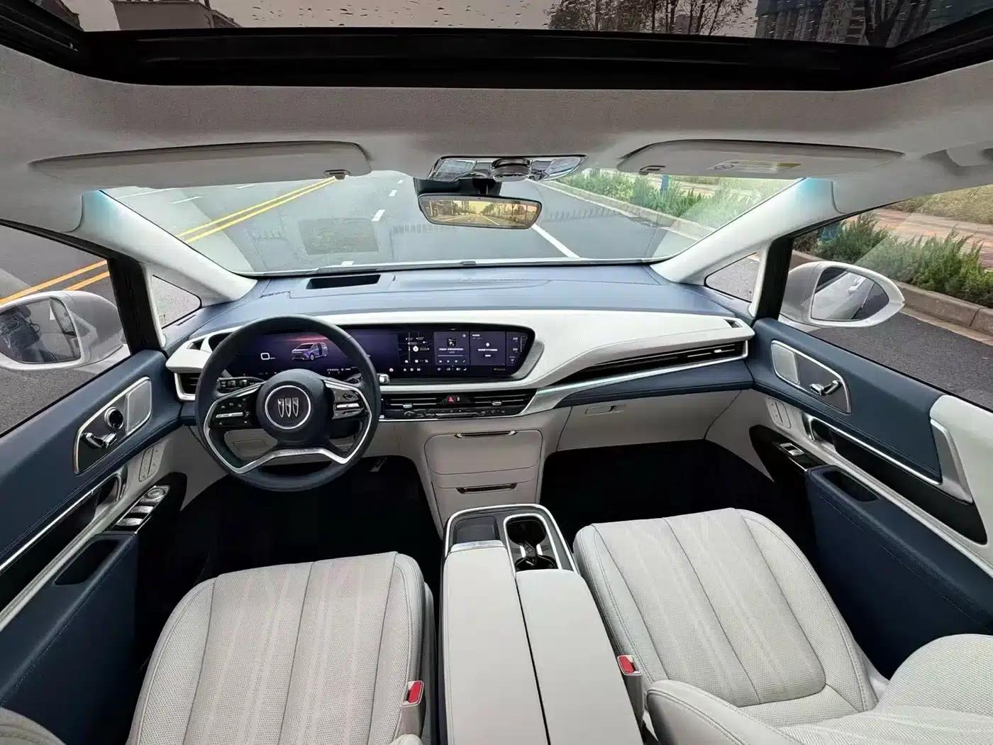 Century 2023 2.0T 7-Seat Luxury Edition — миниатюра 21