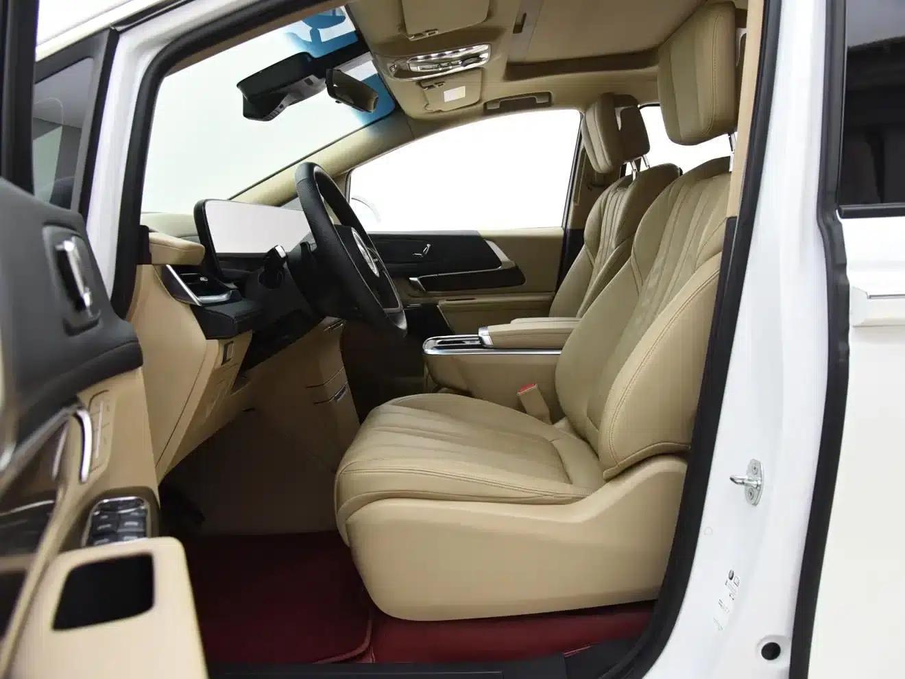 Century 2023 2.0T Seven-Seat Premium Edition — миниатюра 5