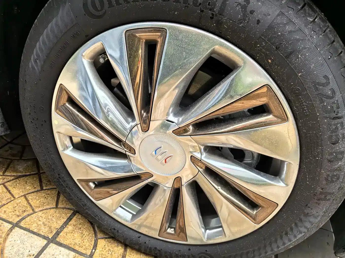 Century 2027 2.0T Seven-Seat Luxury Edition — миниатюра 15