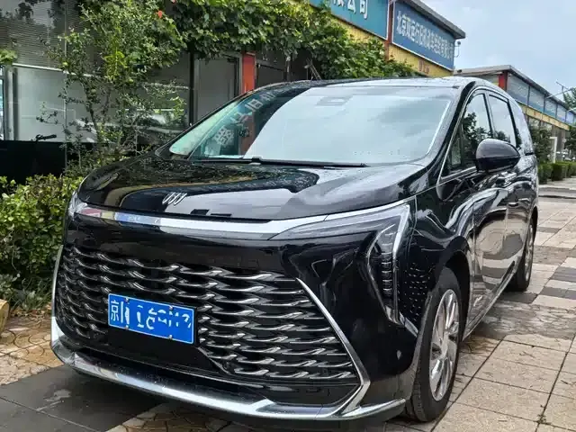 Century 2027 2.0T Seven-Seat Luxury Edition