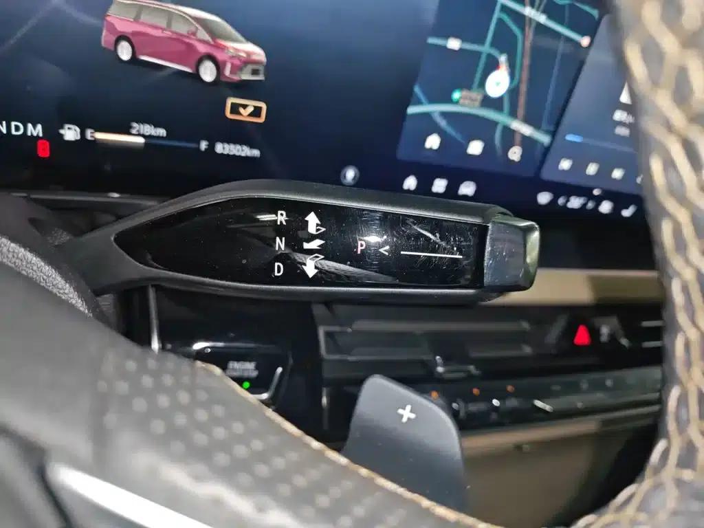 Century 2023 2.0T Seven-Seat Premium Edition — миниатюра 11
