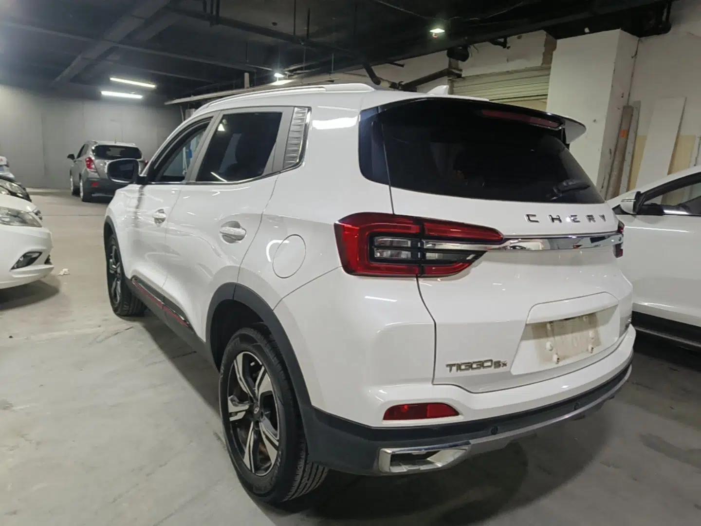 Chery Tiggo 5x 2022 Superhero Edition 1.5L CVT Fashion Model — миниатюра 4