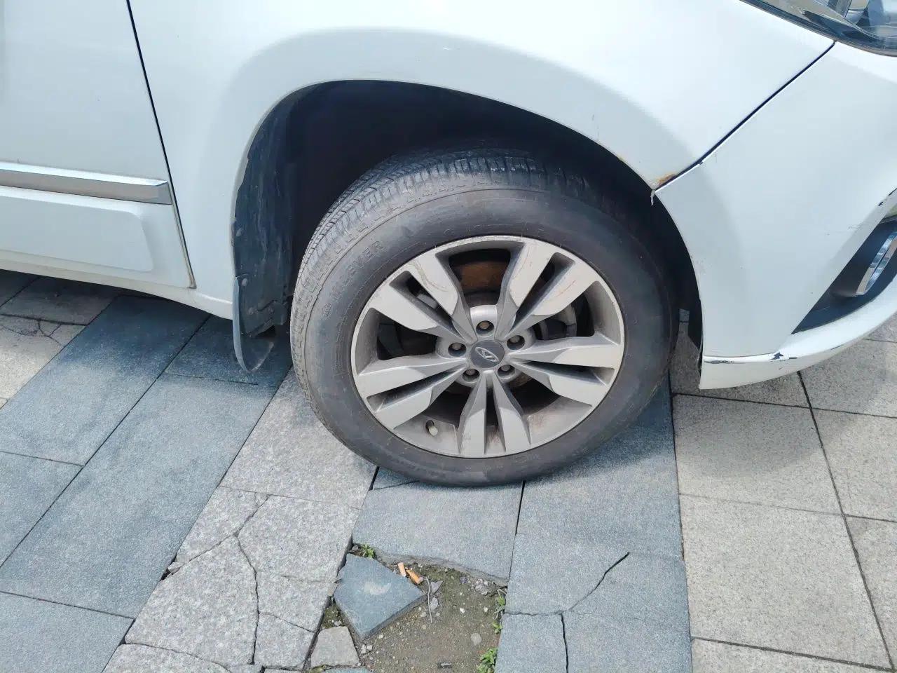 Chery Tiggo 3 2016 1.6L CVT ZhiShang Edition — миниатюра 8