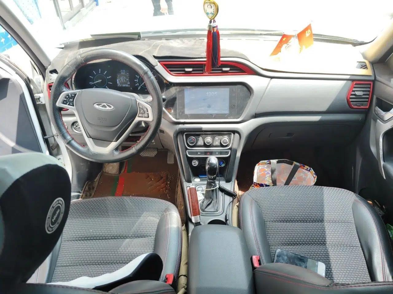 Chery Tiggo 3 2016 1.6L CVT ZhiShang Edition — миниатюра 9