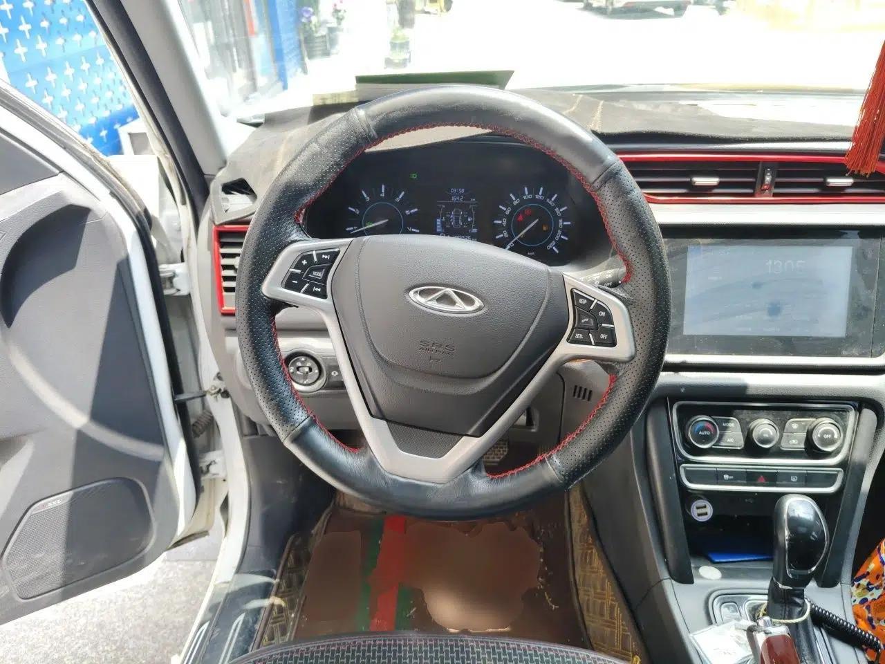 Chery Tiggo 3 2016 1.6L CVT ZhiShang Edition — миниатюра 10