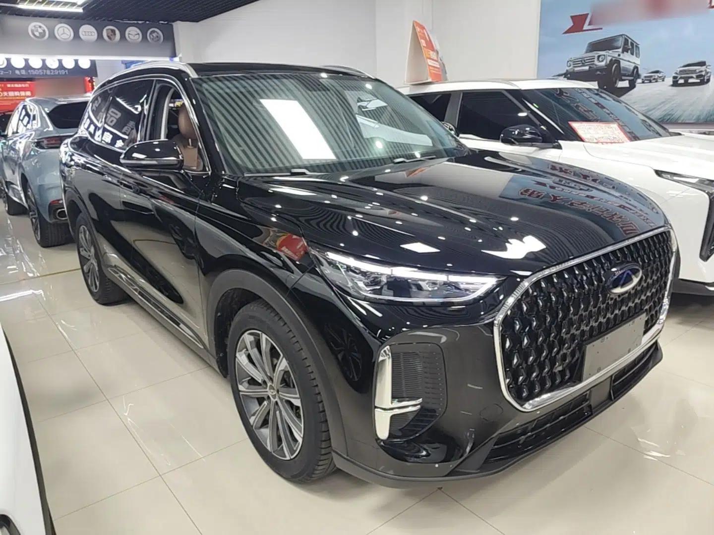 Chery Tiggo 8 L 2024 2.0T Two-Wheel Drive Comfort Edition 5 Seats — миниатюра 3