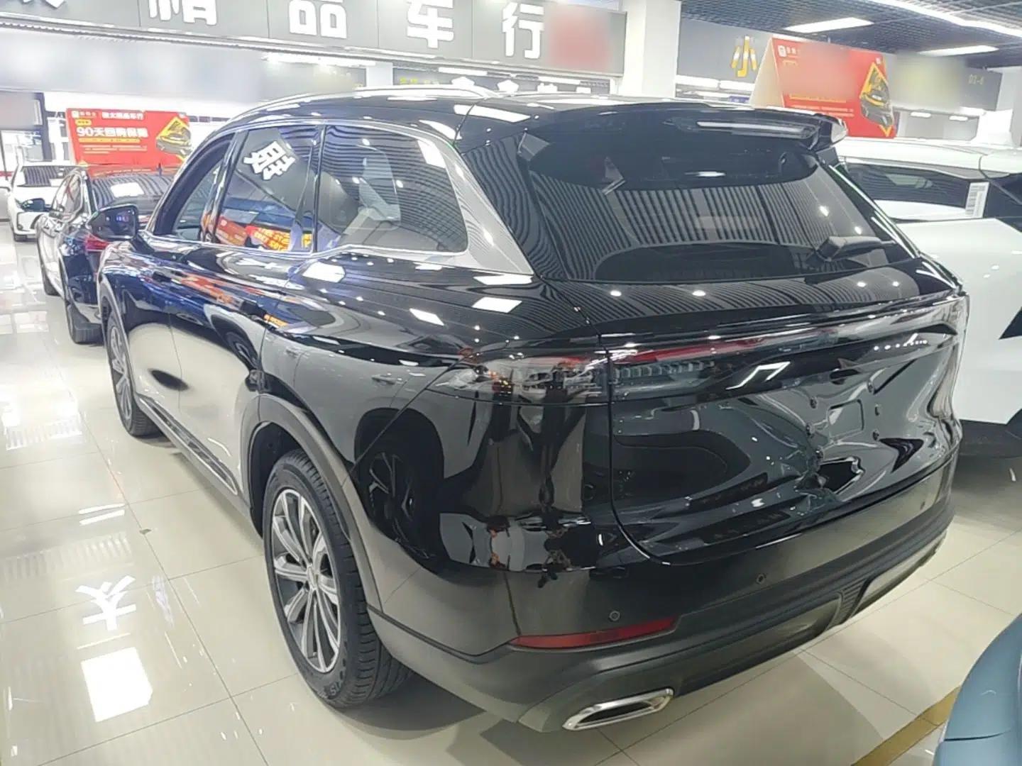 Chery Tiggo 8 L 2024 2.0T Two-Wheel Drive Comfort Edition 5 Seats — миниатюра 4