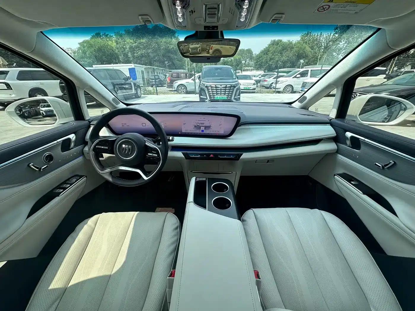 Buick GL8 PHEV 2026 Land Cruiser Premium Edition — миниатюра 7