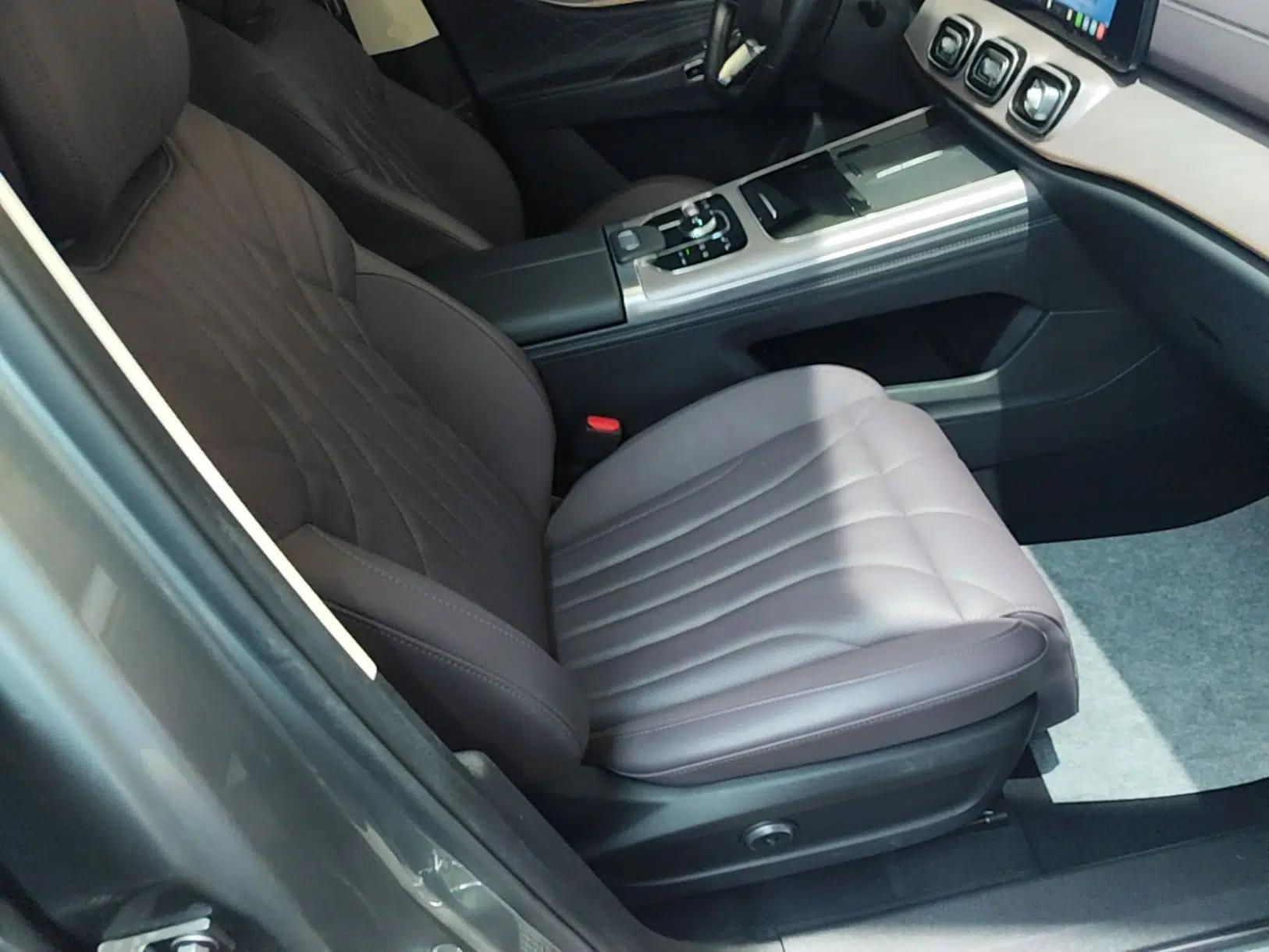 Chery Tiggo 9 C-DM 2025 1.5T 106KM Ultra-Comfort Edition 5 Seats Lithium-NMC — миниатюра 19