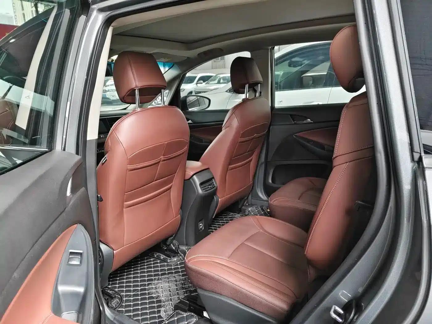 Buick GL6 2019 18T 6-seater Connected Premium Edition (China VI Emission Standard) — миниатюра 6
