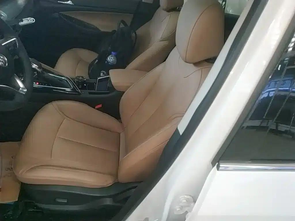 Buick GL6 2021 323T Mild Hybrid Connected Luxury Edition — миниатюра 15
