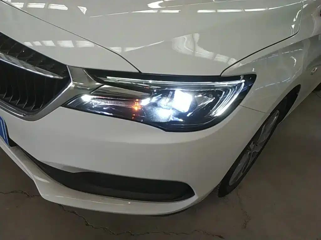 Buick GL6 2021 323T Mild Hybrid Connected Luxury Edition — миниатюра 24