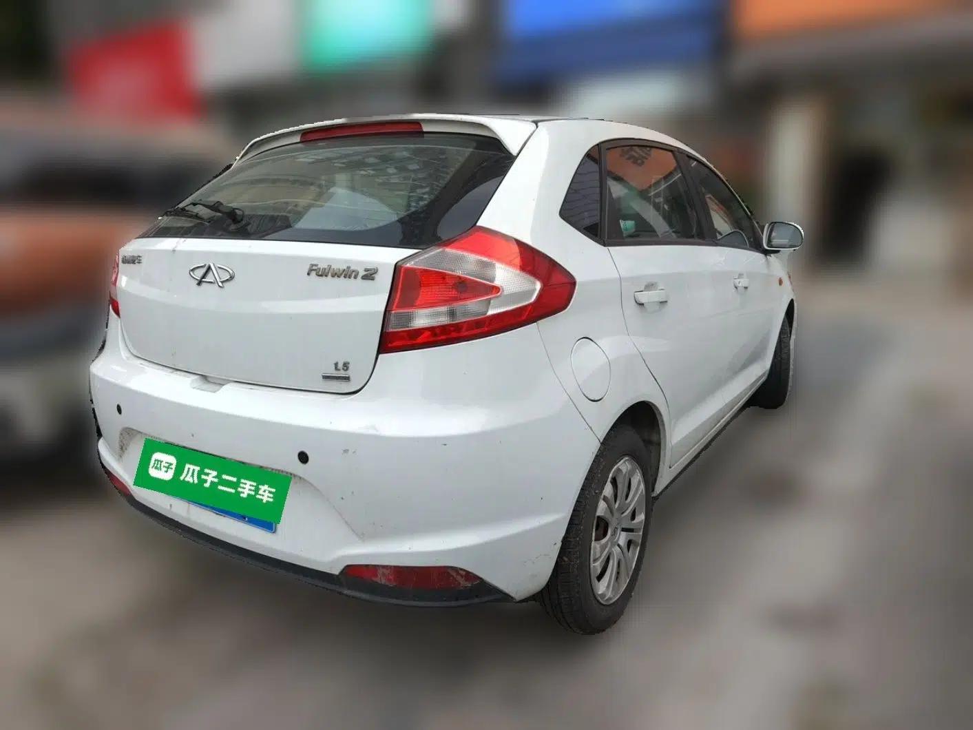 Chery Fengyun 2 2014 Hatchback 1.5L Manual New Youth Edition — миниатюра 6