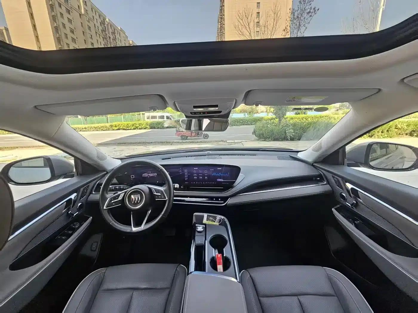 Buick E5 2023 Premium Standard Range Edition — миниатюра 6