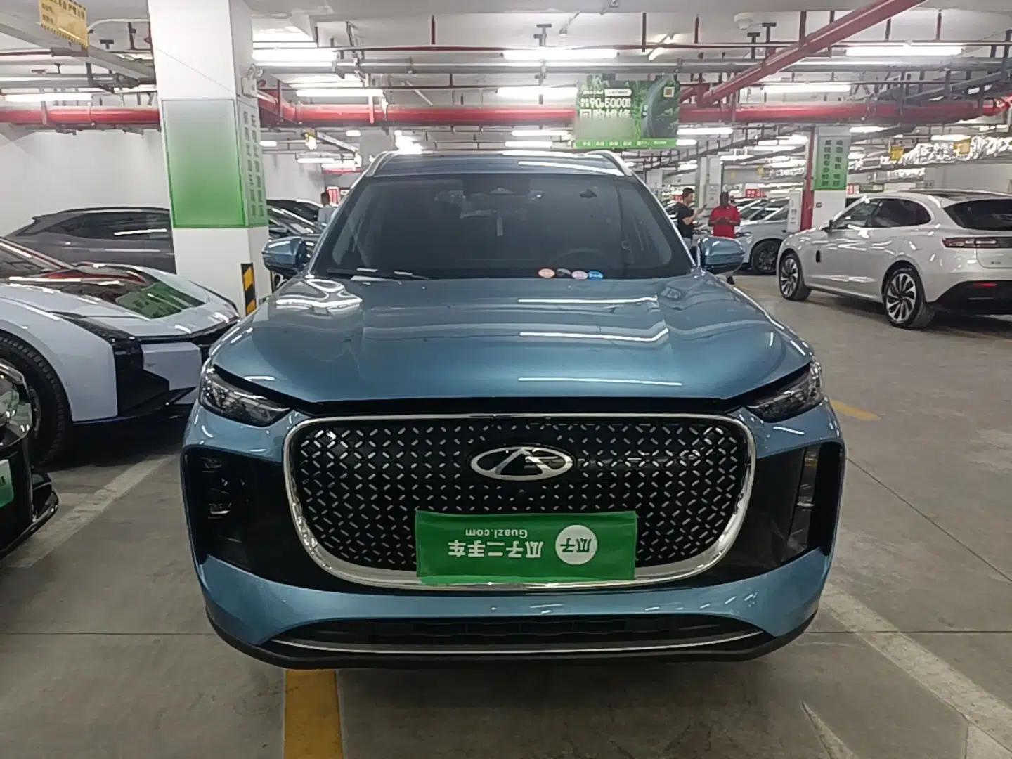 Chery Tiggo 8 PLUS C-DM 2025 1.5T 116 km Luxury Version 5 Seats — миниатюра 2